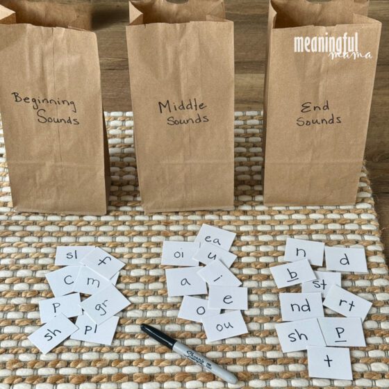 Fun Reading Game: Word Builder