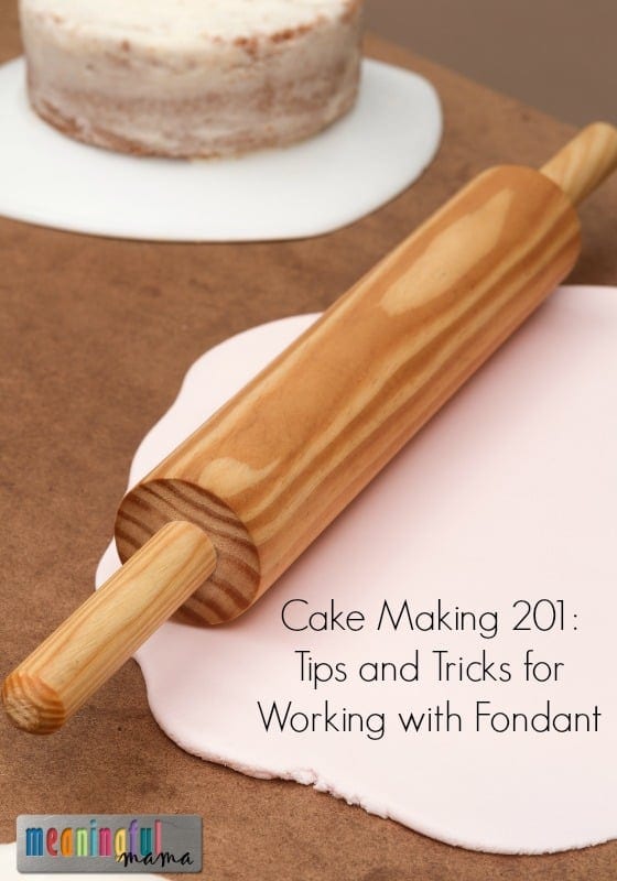 Tips and Tricks for Decorating with Fondant - Cake Making 201