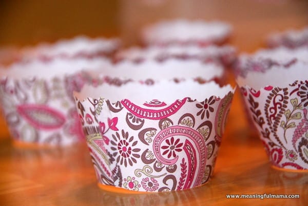 Make Your Own Cupcake Liner with Free Printable