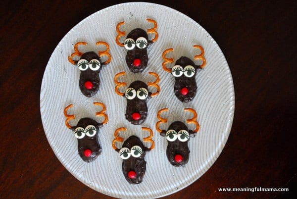 1-#nutter butter #Christmas #treats #snacks #cookies #reindeer-011