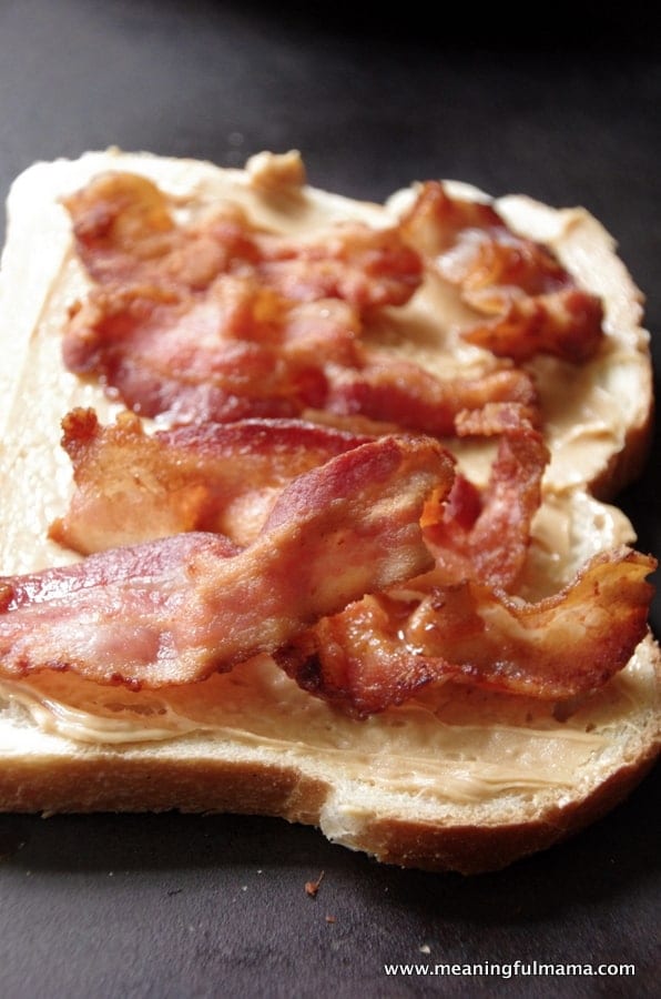 1-peanut butter jelly bacon toasted sandwiches Apr 17, 2014, 11-05 AM