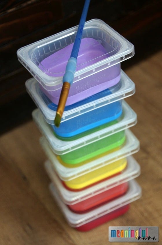 Parenting Craft Hack Use Baby Food Containers for Paint Storage