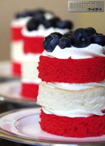 Fourth of July Stacked Mini Cakes - Fourth of July Dessert Recipes