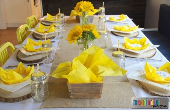 Flower Paper Napkin Folding with Sunflower Table Decorations
