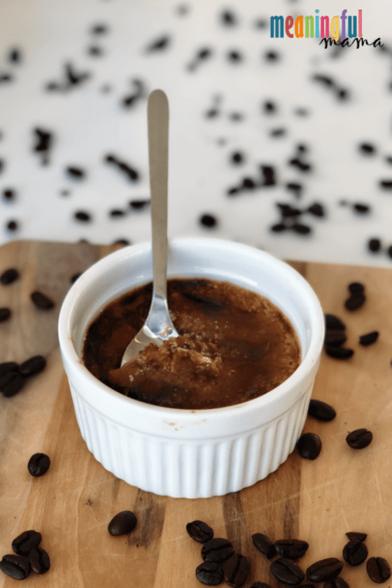espresso crème brûlée with espresso beans surrounding