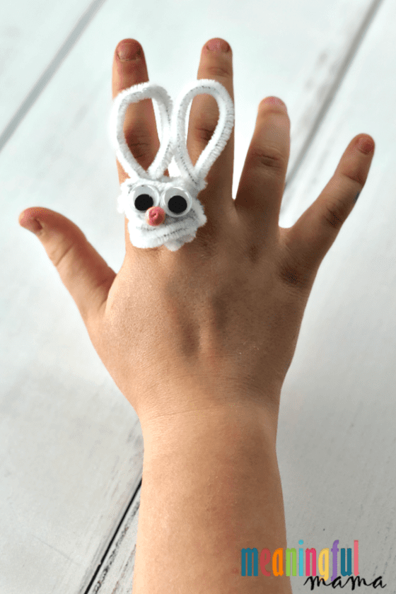 Pipe Cleaner Bunny Ring Craft for Easter