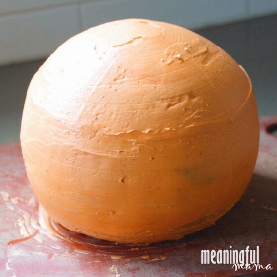 How to Make a Perfectly Round Sphere Cake