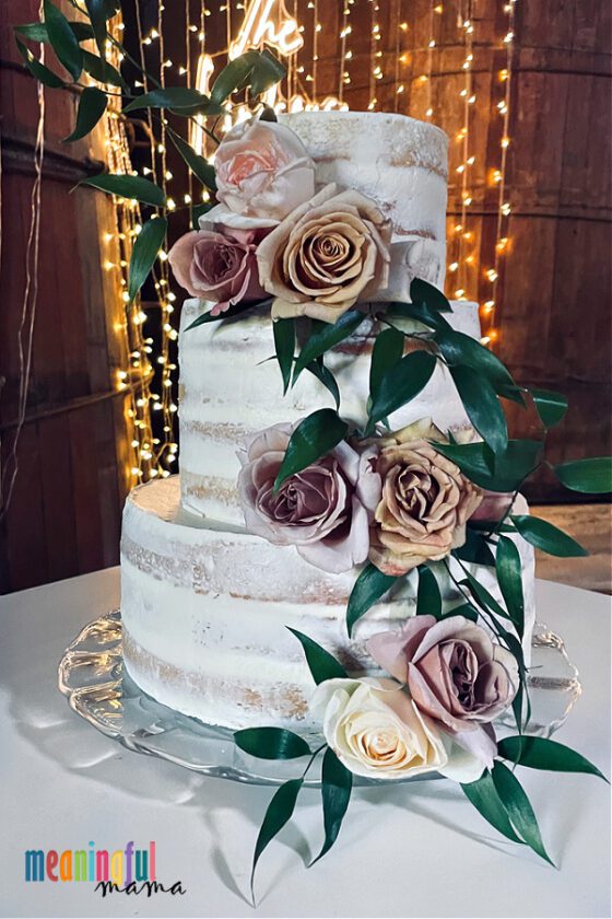 How to Make a Naked Wedding Cake with Fresh Flowers